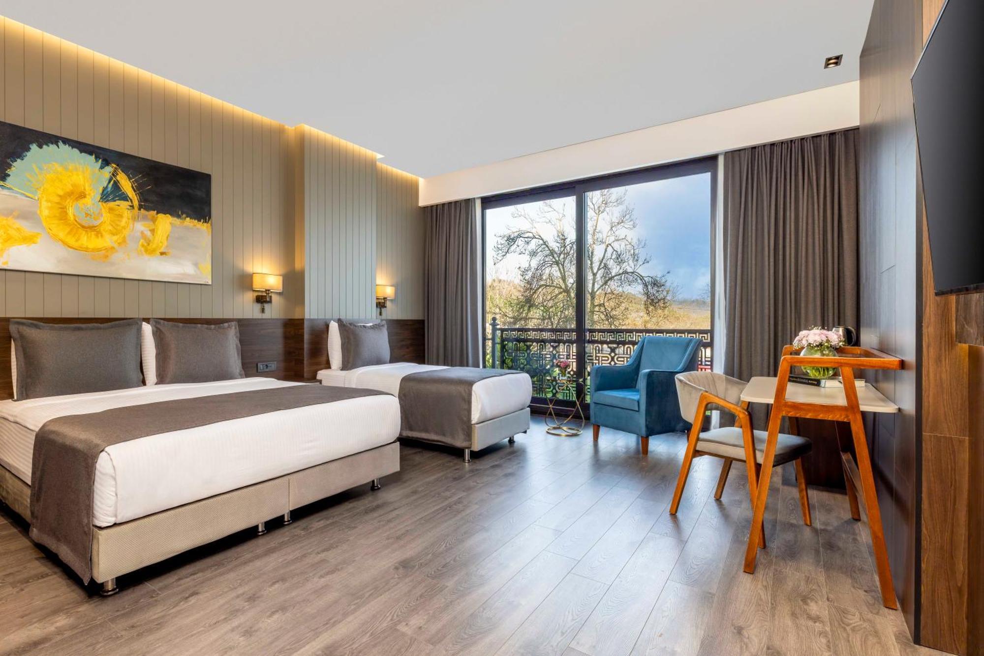 Ezkar Bathonea Art Istanbul Hotel Exterior photo