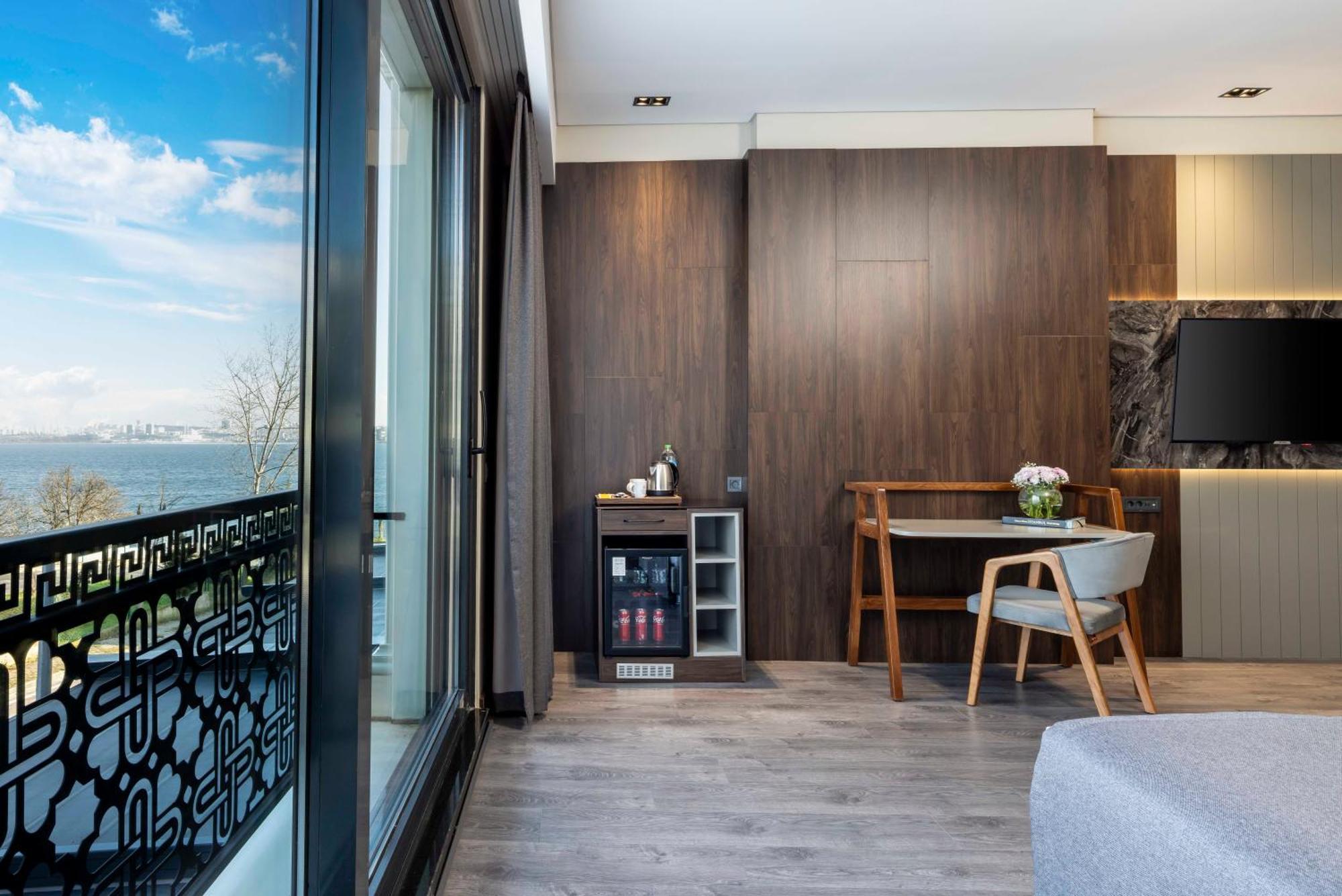 Ezkar Bathonea Art Istanbul Hotel Exterior photo