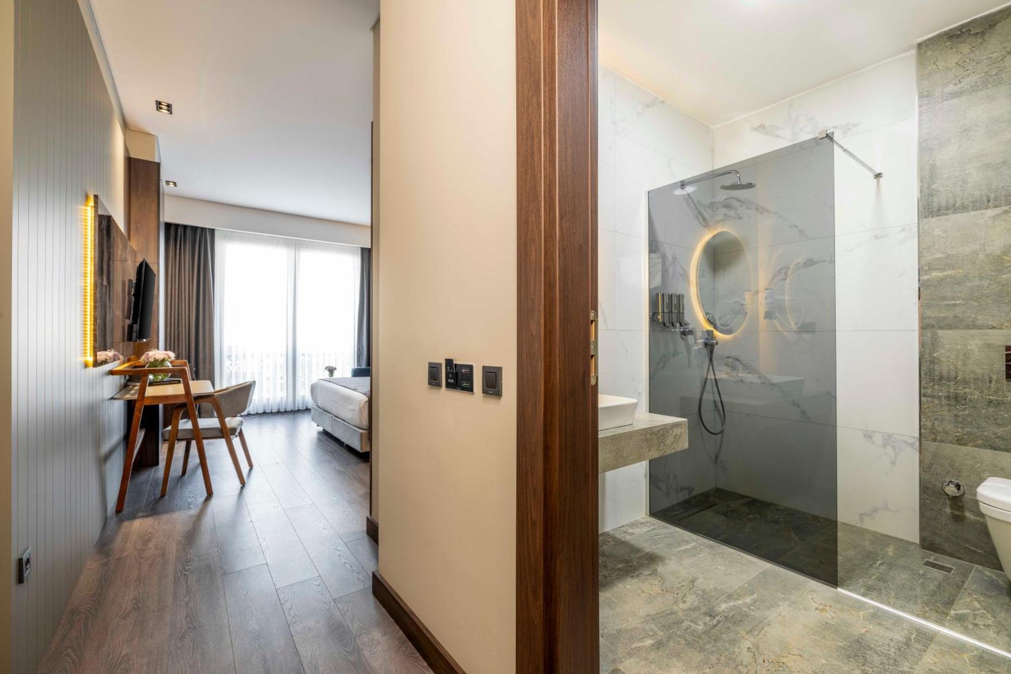 Ezkar Bathonea Art Istanbul Hotel Exterior photo