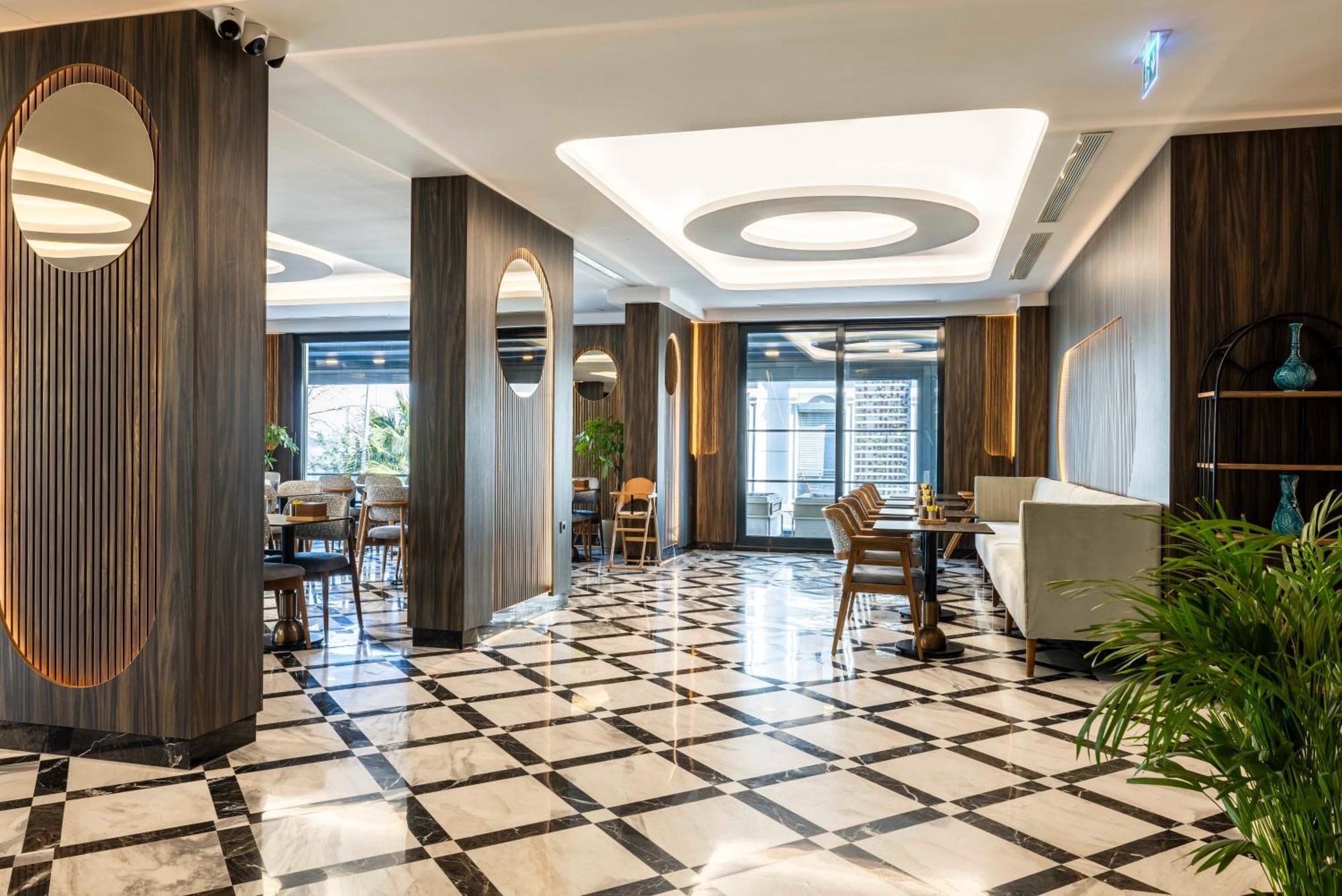 Ezkar Bathonea Art Istanbul Hotel Exterior photo